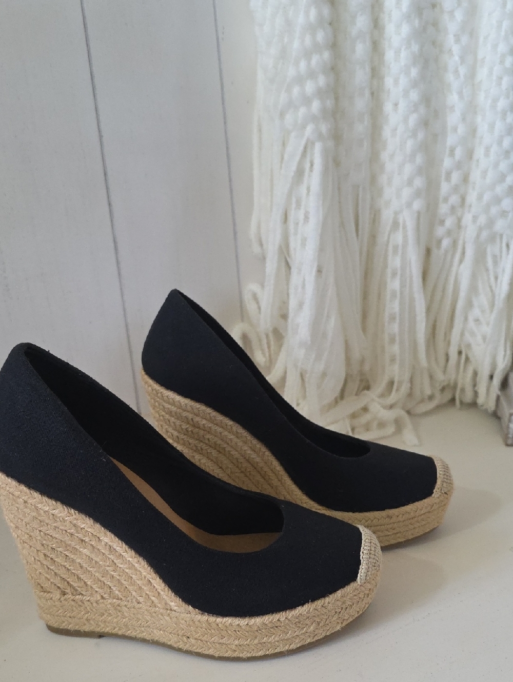 Groove Espadrille Wedged Sandals